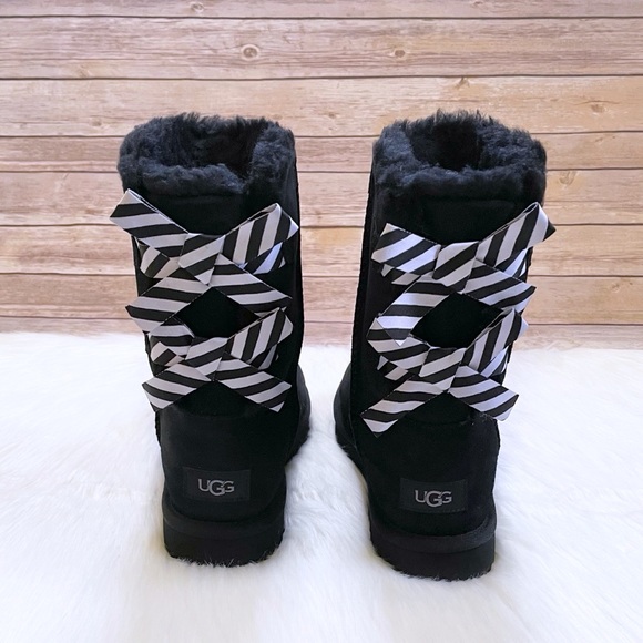 UGG Bailey Bow Diagonal Stripes Black Boots - Picture 5 of 9